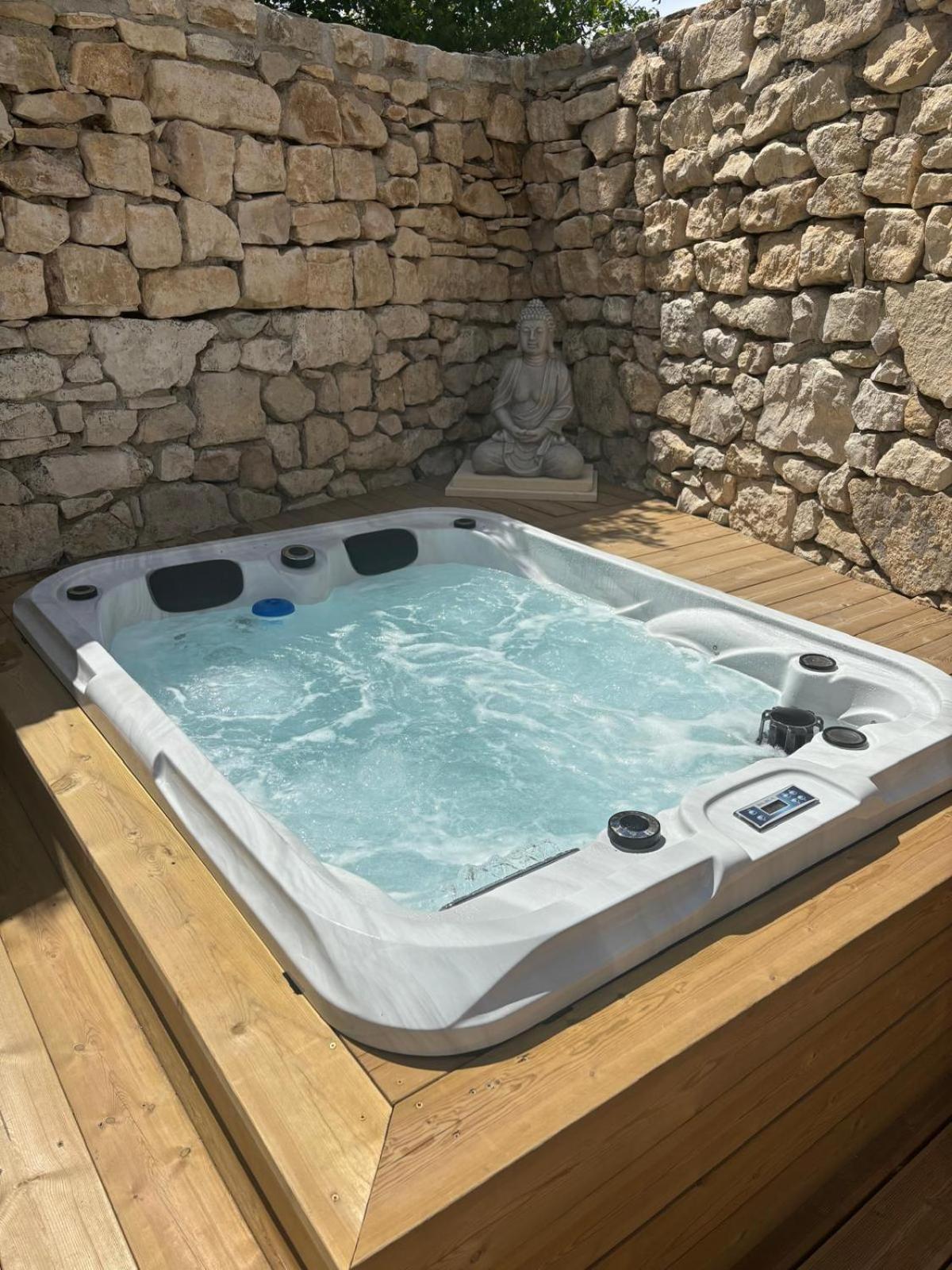 Chez Daniele Chambre Avec Jacuzzi Et Terrasse Privee Мюр Экстерьер фото